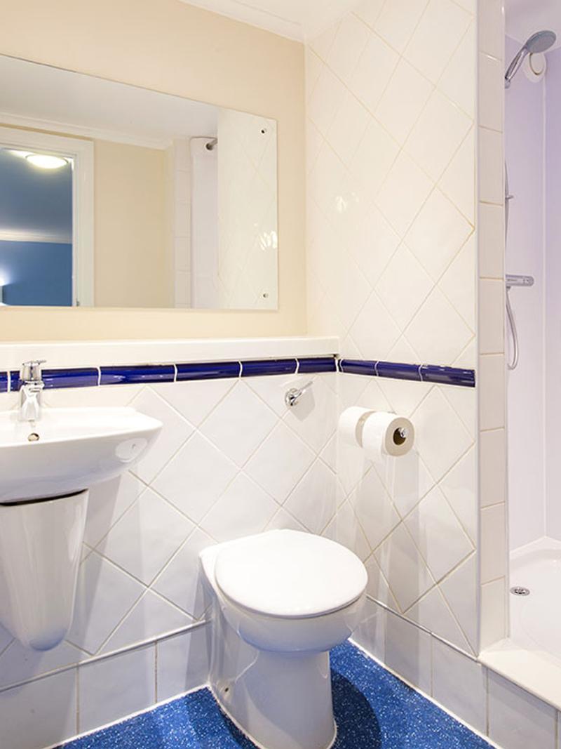 Travelodge Cardiff Airport Barry Luaran gambar